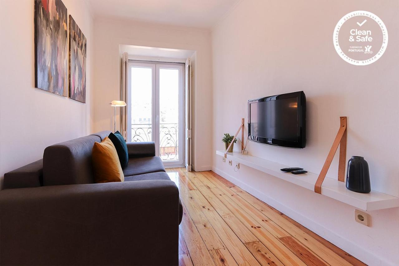 Typical Mouraria By Homing Apartment Lisbon Exterior photo