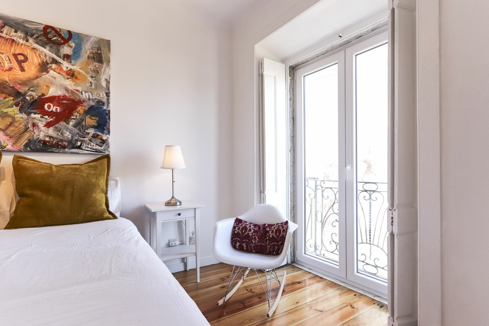 Typical Mouraria By Homing Apartment Lisbon Exterior photo